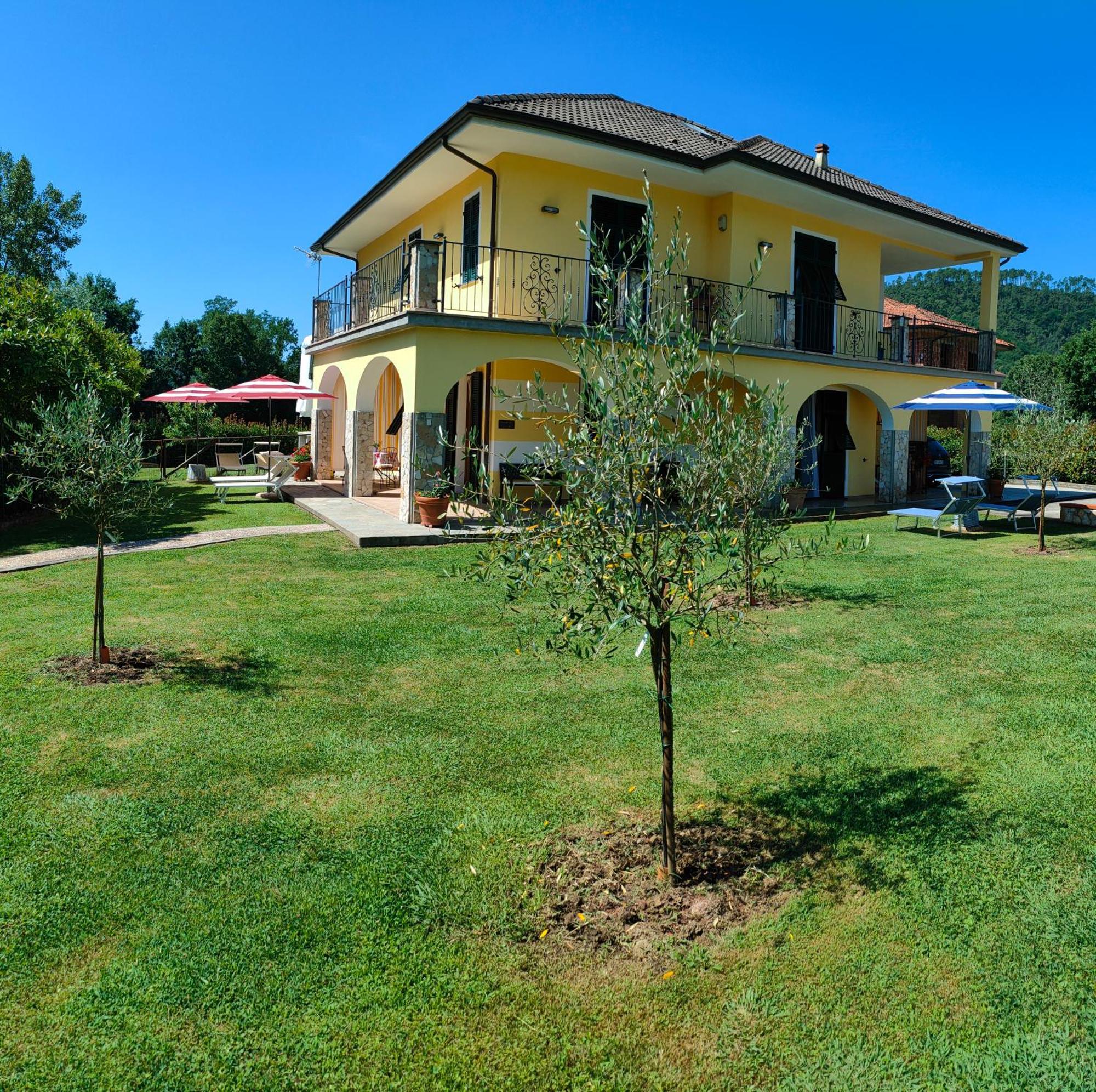 Maison Du Vale Sesta Godano Buitenkant foto